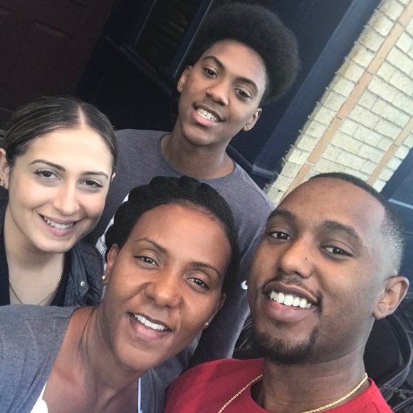 Meet your Posher, Tatey - Picture 4 of 5